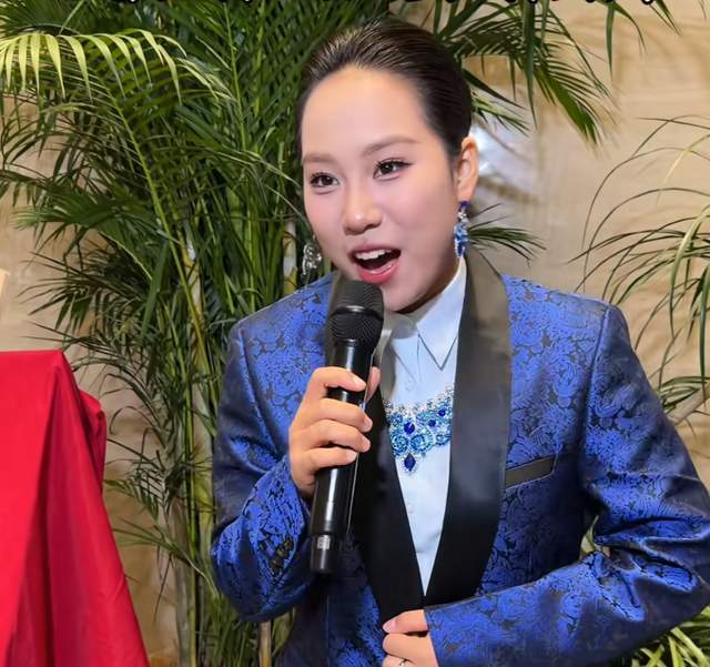 曝23岁知名网红“慧慧饱饱”知三当三！未婚生娃被骗前妻晒证据