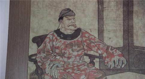 
        此人自称是朱元璋后裔，家中还有族谱为证，留有的祖传之物却被盗
