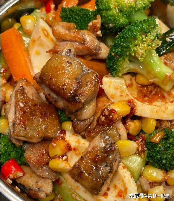 
        茄子这样做太美味了，搭配豆瓣酱简直就是绝味，好吃得停不下来