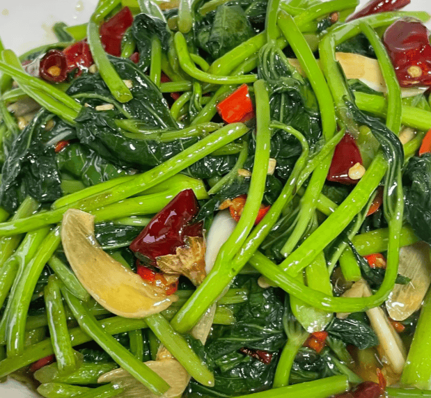 蒜香豆豉衬鲜蔬，一盘重承载瑞金夏日记忆
