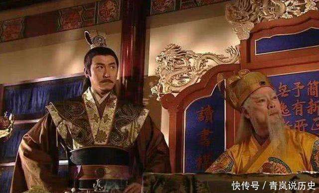 
        朱元璋想要杀朱棣，被朱棣一封信吓得冷汗直冒，还骂朱棣是无赖