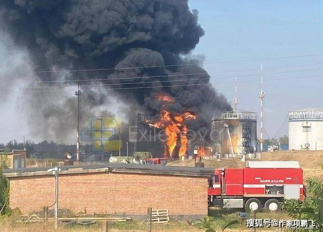 
        乌克兰三次重创塔甘罗格机场！摧毁俄军S400防空系统