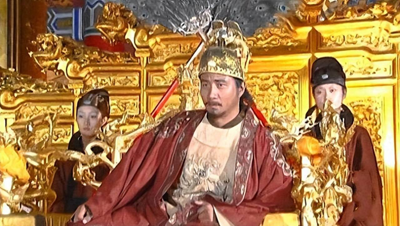
        朱元璋称帝后，为啥不认朱温或朱熹当祖宗，反而坚持自称“布衣”