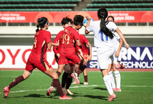 中国女足主帅：平局很遗憾 仍有信心以小组头名出线