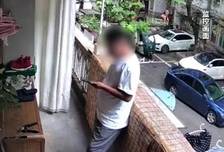 女子称洗澡后被快递员目睹裸体：下单仅3分钟就上门取件，不打电话直接推门而入……对方否认看到什么，“我怎么知道你没穿衣服呢”
