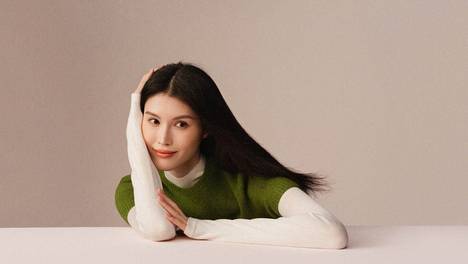 WOOLMARK携手天猫超级品类日第八年 官宣何穗为品牌代言人 以“我本为真”回归羊毛本真