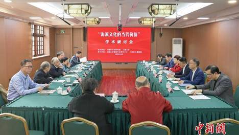 外交部回应美国将吊销中国学生签证