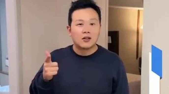 中国男子看世界杯遭持枪抢劫：已平安回国