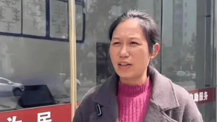 卖菜大姐开采耳店获利500元,你认为是非法行医吗?