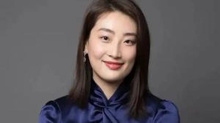宗馥莉接手娃哈哈实业,你看好她的未来吗?