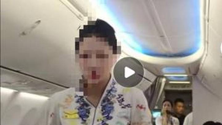 飞兰州航班关舱门时,发现两人登错机,航空公司有责任吗?