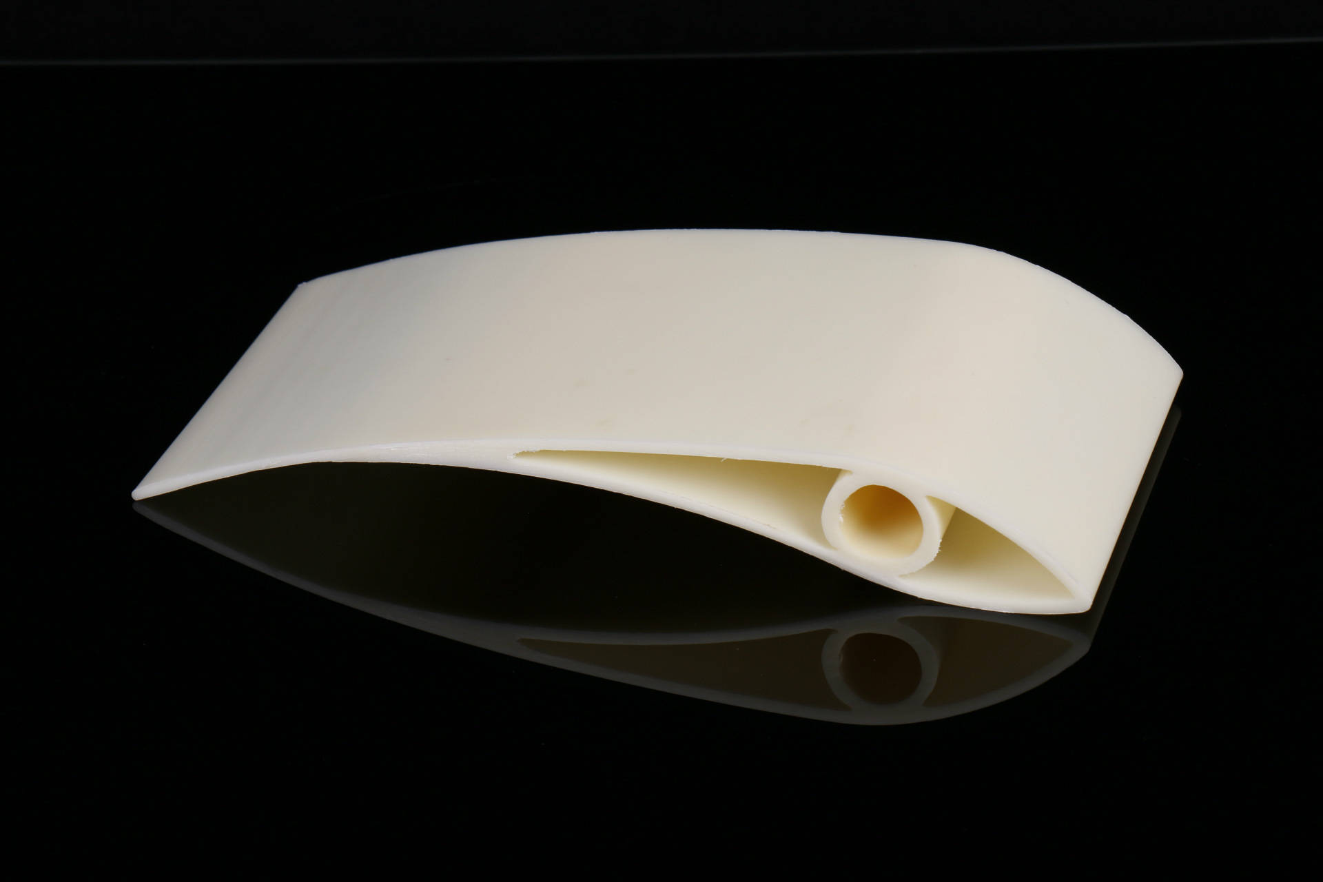 abs挤出型材的优势有哪些