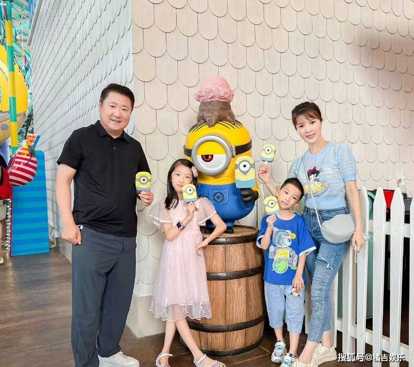 金巧巧被曝与影坛大佬于冬离婚已三年-于冬金巧巧的瓜