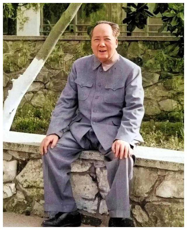 毛远耀：毛家唯一的百岁老人，长相与伟人神似，晚年享什么待遇？