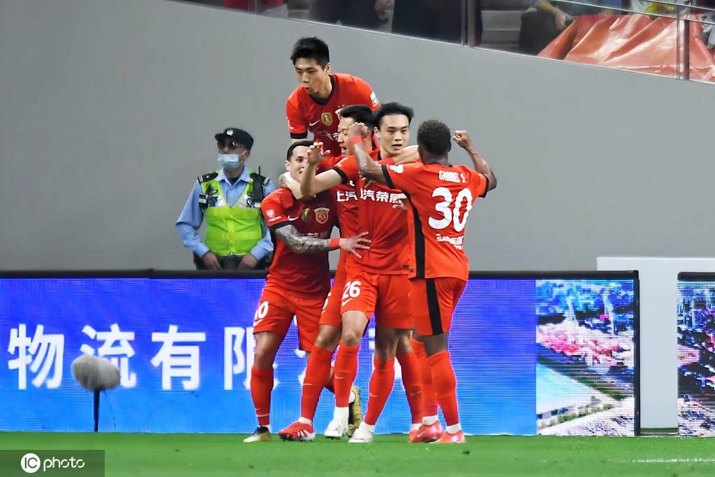 中超-法比奥林良铭建功颜骏凌伤退 国安2-1海港9场不败进前3