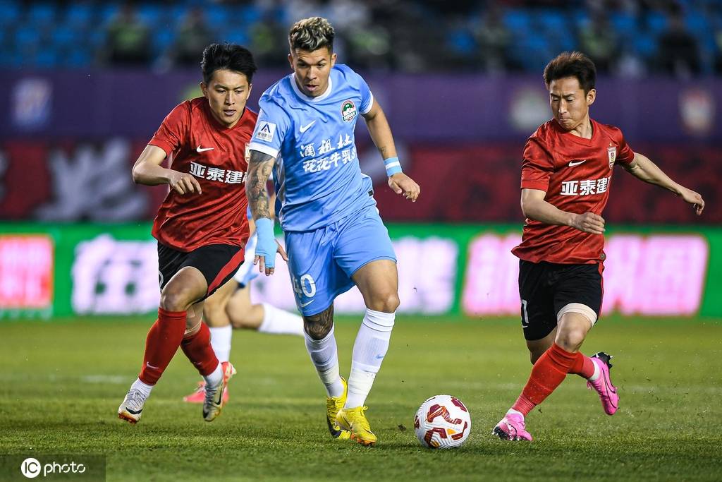 4连败继续垫底！中超-钟义浩破门 亚泰主场0-1负河南
