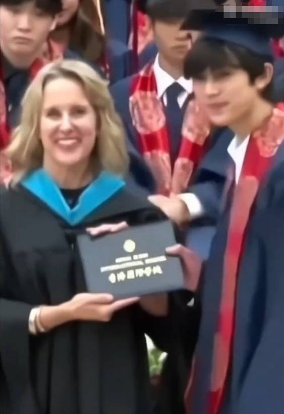 张智霖谈18岁儿子将赴外地升学！认为男儿志在四方并未感到不舍