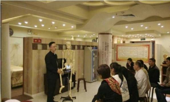 重庆德正堂矫健管束有限公司：深耕中医理疗界限正骨徒手面雕工夫精深保卫民众矫健新挑