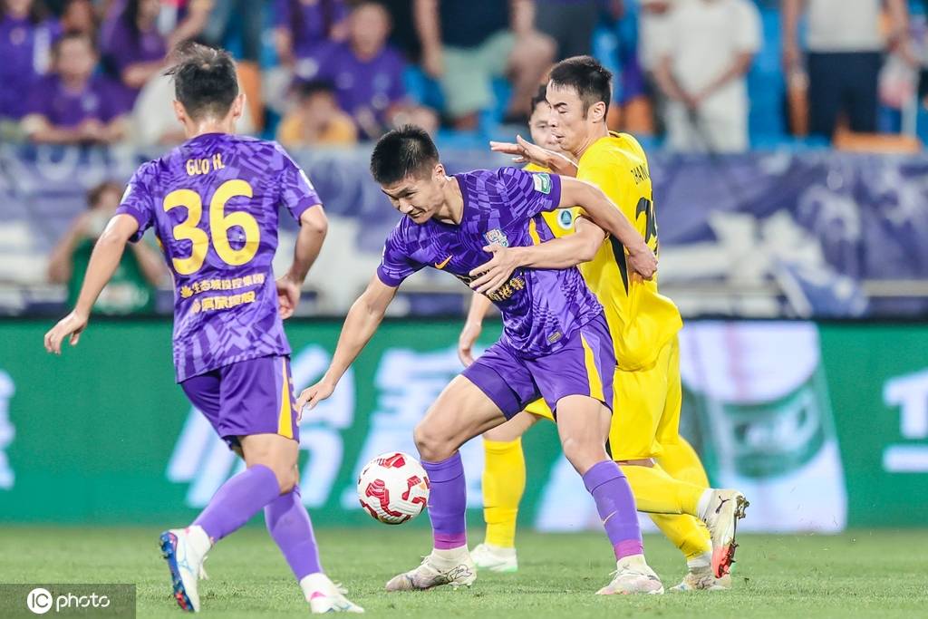 中超-基莱斯中柱阿代米破门 津门虎1-0新鹏城
