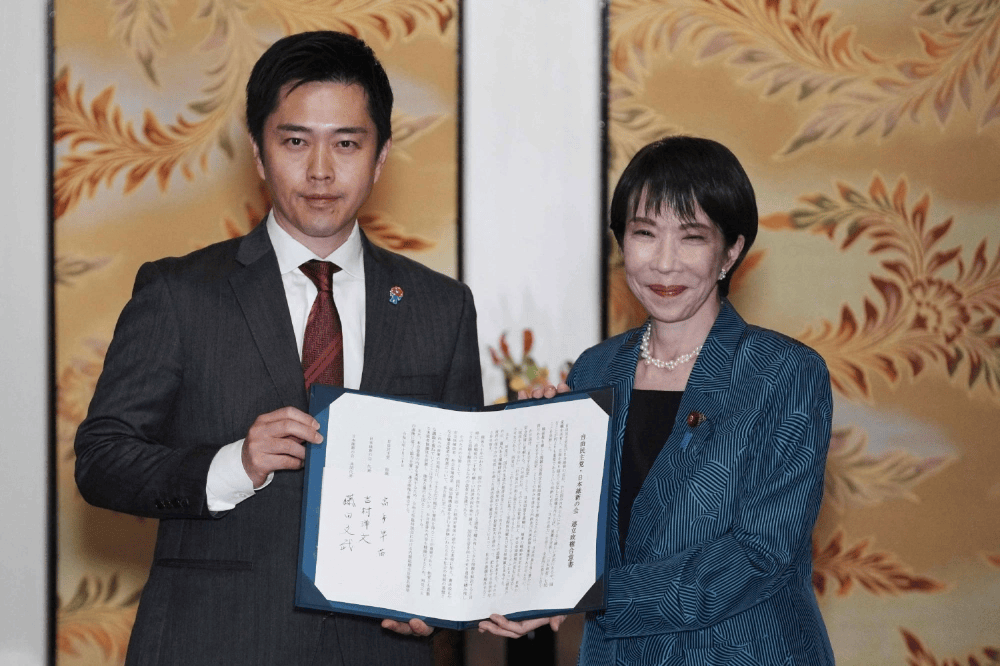 日本新首相的强军之路：导弹、核艇都要搞