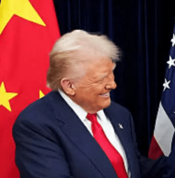 沈博洋已成惊弓之鸟，匆忙结束韩国事务返回老家。因为他感觉那里也不安全