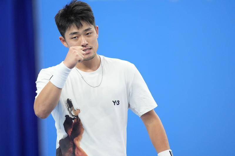 全运会网球:朱琳2-0王欣瑜进女单决赛 商竣程吴易昺男单争冠