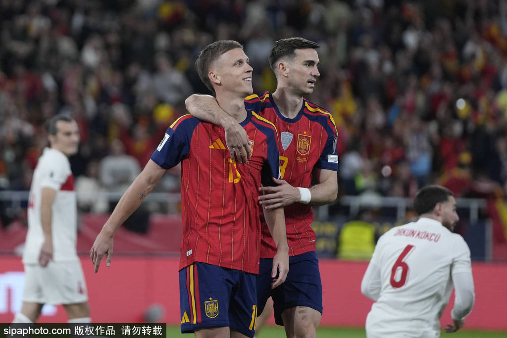 世预欧小组赛结局:传统豪门仅意大利掉队 朗尼克率奥地利直通