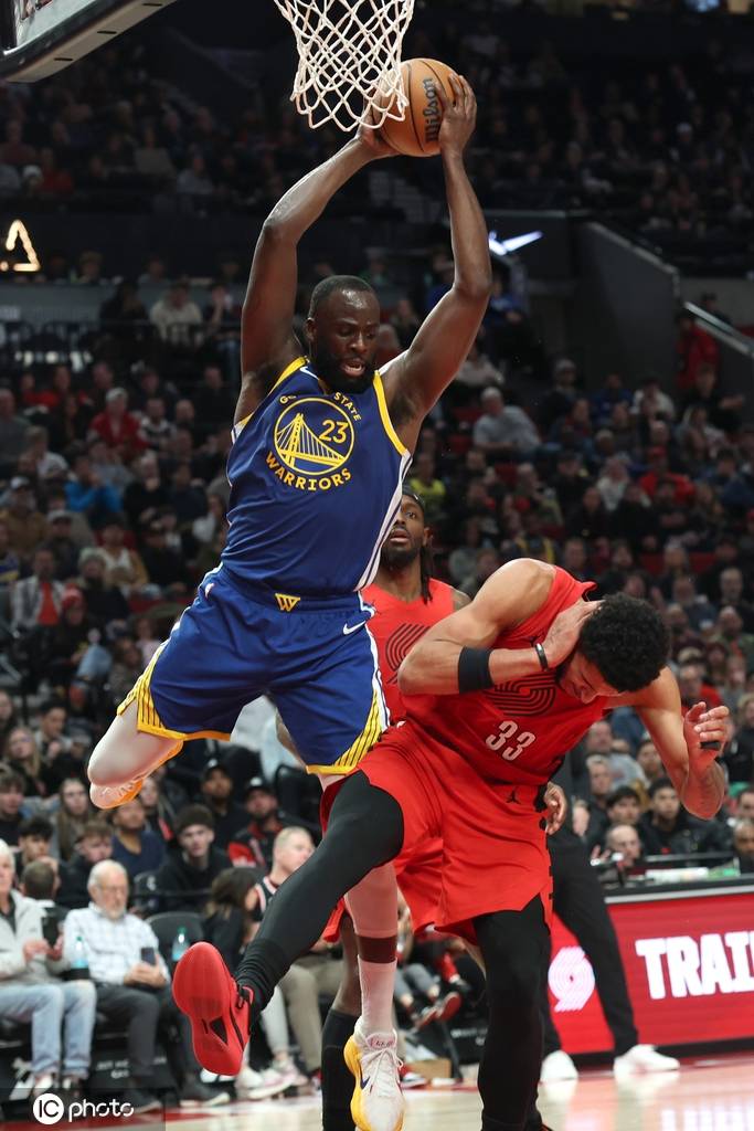 库里拿高分不再等于胜利 勇士这轮衰退谁该负主责?