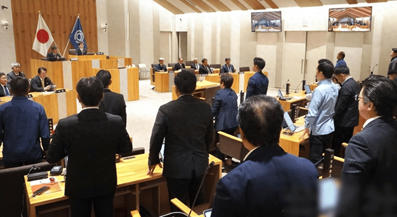 日本要强登钓岛!东亚火药桶或将点燃,普京政府也选边站了