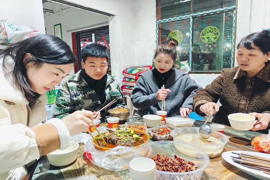 在线体育博彩- 合法体育、彩票和赛马- 