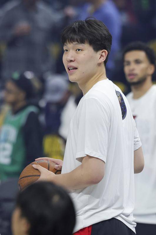 杨瀚森22+7+3助球队大胜 得分创G联赛生涯新高