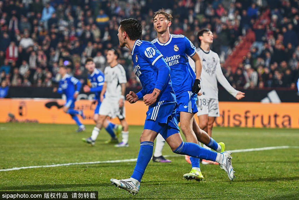 阿韦洛亚开门黑！爆冷出局！国王杯-皇马2-3遭西乙第17读秒绝杀