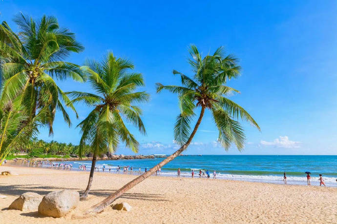 海南春节旅游攻略自由行：阳光沙滩下Bin