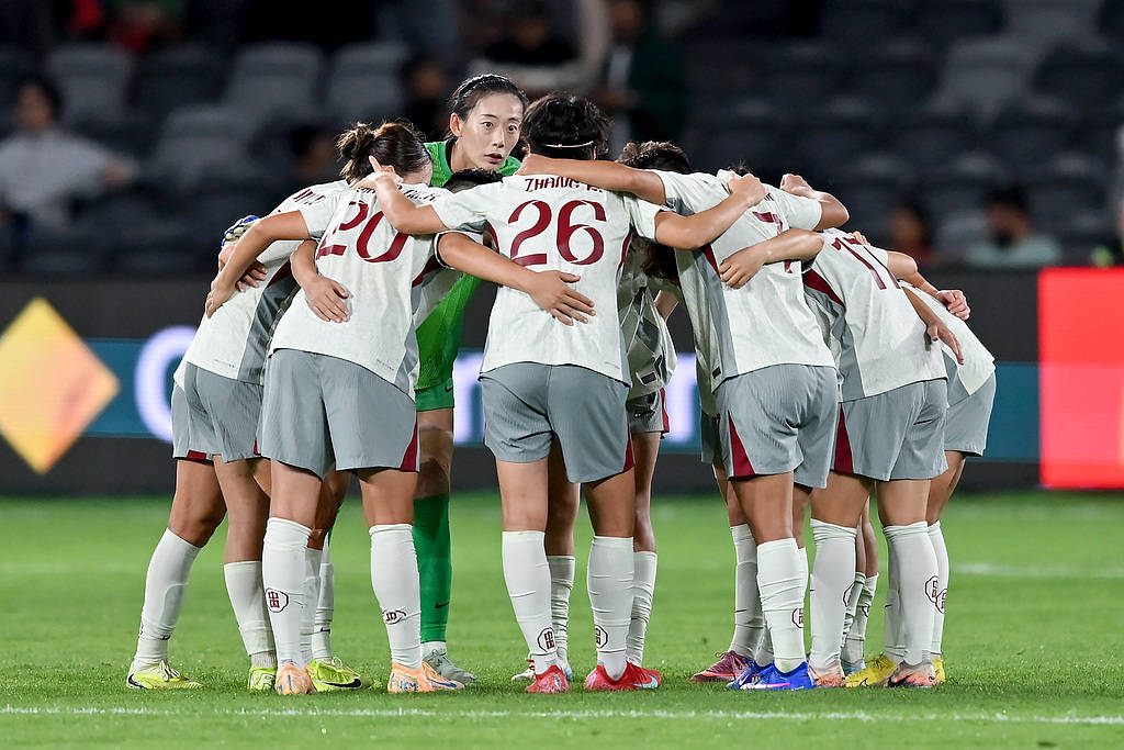 热议女足亚洲杯首战：又老又菜又慢 踢得还不如孟加拉