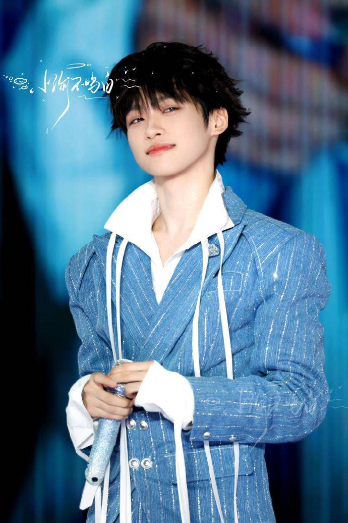 田栩宁梓渝“演出被叫停”风波：一场无稽之谈的闹剧