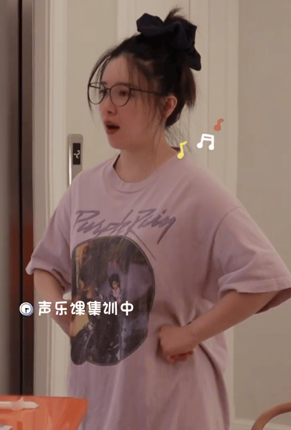 阚清子自曝为上《浪姐7》喝中药养身体!因为节目强度很大封面图