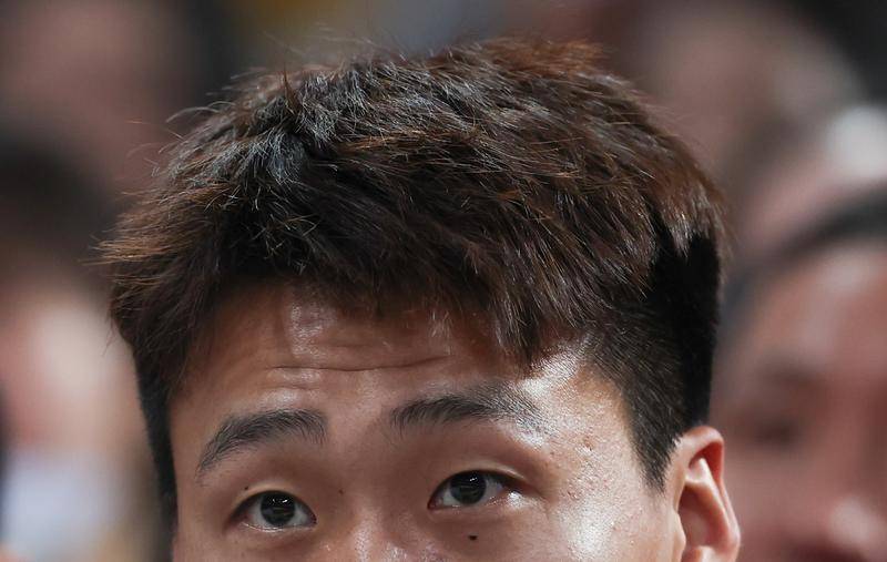 媒体人：希望球迷要求他滚蛋的声讨 能引起赵睿警醒