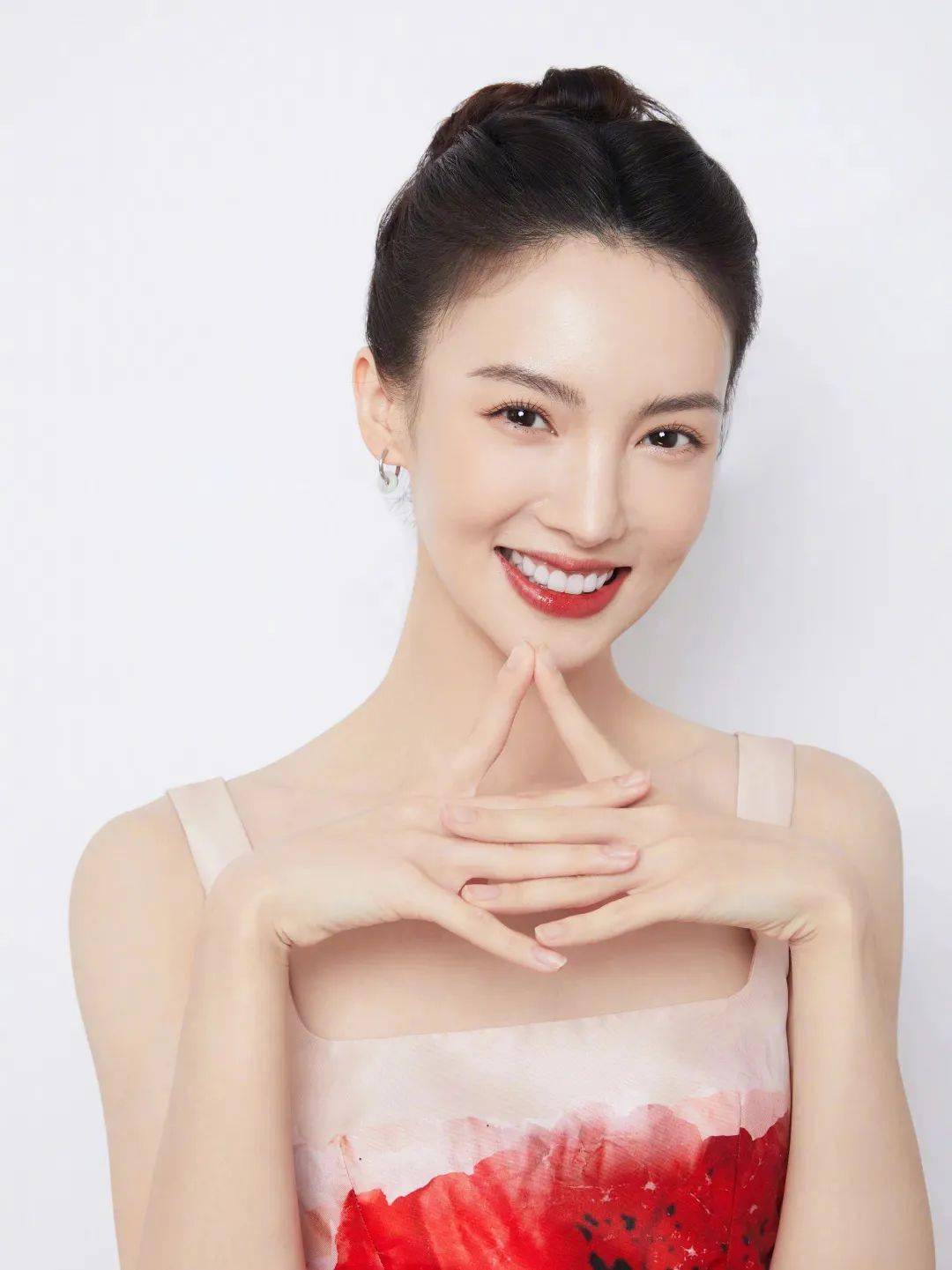 這5個開運妝容請收好，從除夕美到情人節