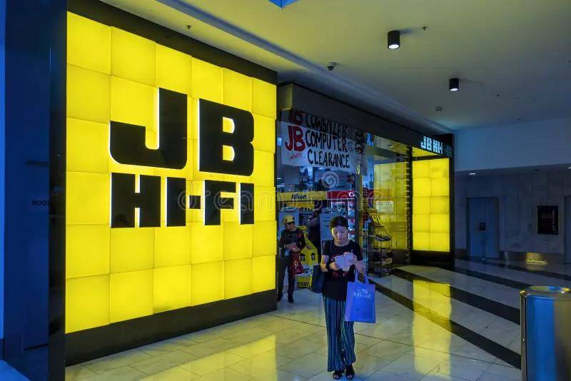 竞争太激烈JB Hi-Fi祭出“开口折扣”大招!老板放完美真人话:只要顾客开口就可能享受折扣(图2) 竞争太激烈JB Hi-Fi祭出“开口折扣”大招!老板放完美真人话:只要顾客开口就可能享受折扣(图2)