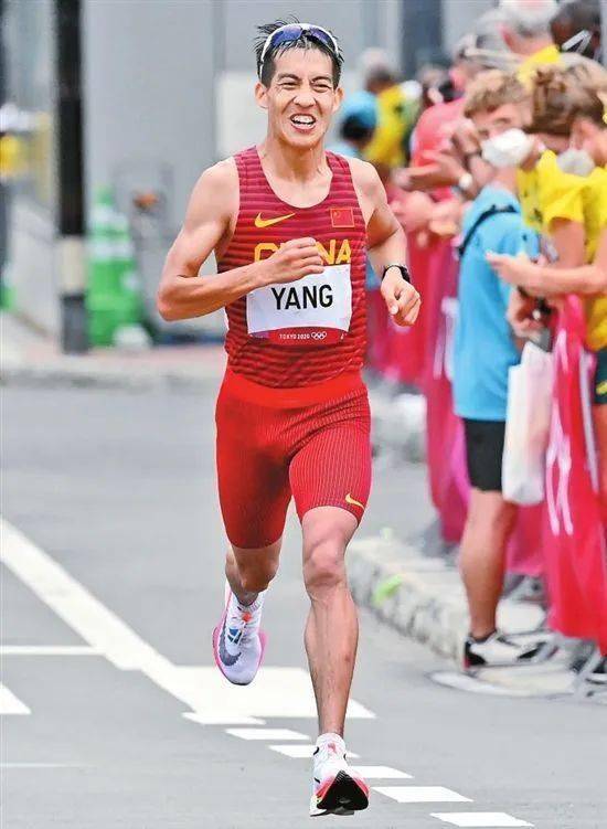 2024上半年世界马拉松男子10强及中国马拉松男子10强，你知道几位？