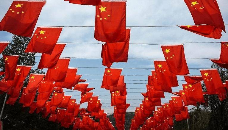 危机升级！中国经济持续衰退？光明转向！中国经济如何转型突围？