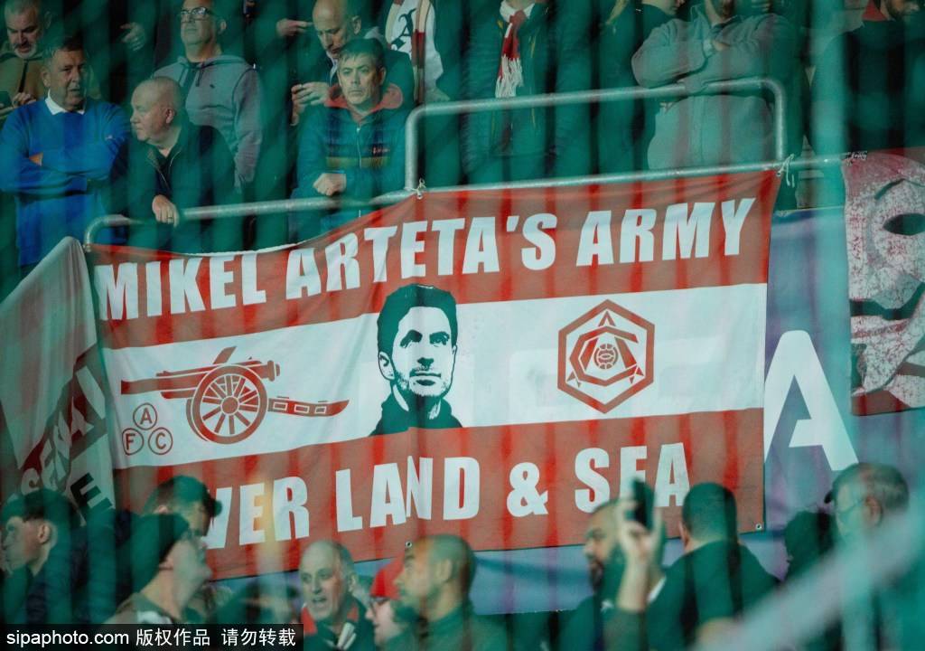 “英超联赛免费高清直播+实时赛程+积分预测