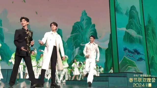 2026央视春晚主题官宣仅1天,三大恶心情况发生了,陈佩斯没说错
