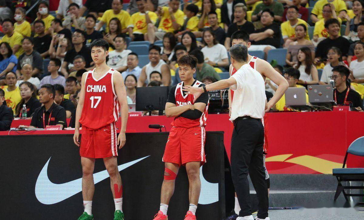 NBA职业联赛中文官网__实时赛程比分+球队资讯2025年中国男篮盘点：从力压日本42分到两负韩国、发生了什么？