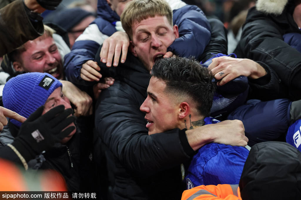 “英格兰足球超级联赛英超积分榜：曼城三连平