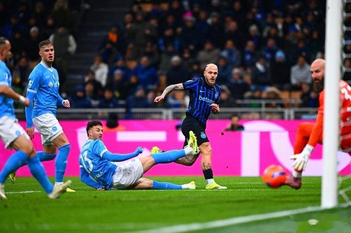 西甲联赛免费高清直播＋实时赛程积分榜＋竞彩预测全覆盖（2025赛季）3-2！2-2！足坛疯狂一夜巴萨险胜皇马夺冠国米遭那不勒斯绝平