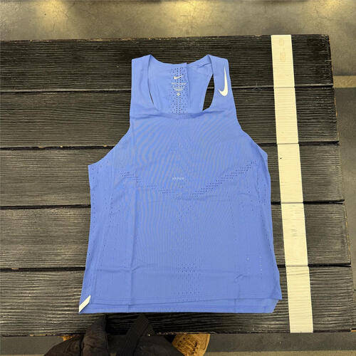 实博体育官网|韩国今天凌晨发生军事政变|尽享奔跑自由：耐克D