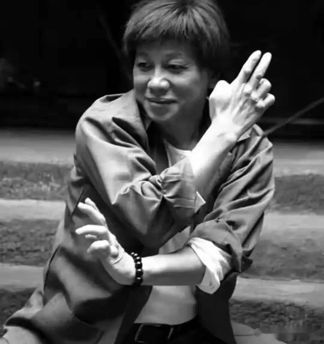 梁小龙离世原因曝光，好友曝最后24小时：吃火锅、赠字画，没遭罪