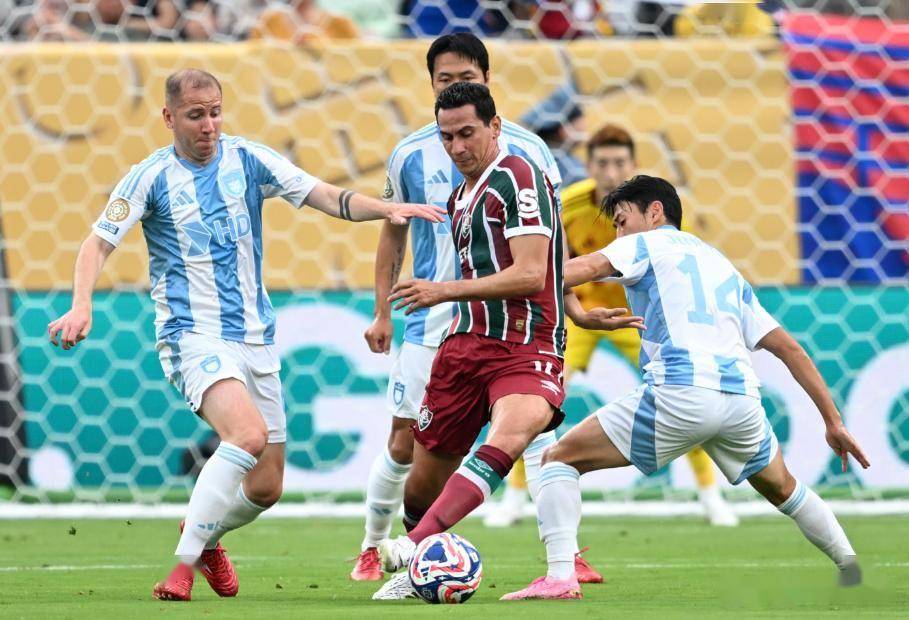 英格兰足球超级联赛亚冠生死战！蔚山现代主场以逸待劳墨尔本城伤兵满营远征韩国比分预测赛事分析