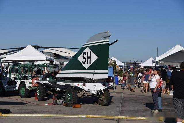 从弃子到全能王：麦道F/A-18“大黄蜂”的逆袭之路